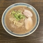豚骨ラーメンを啜ル。 折尾出張所 - 