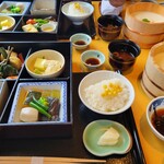 京懐石とゆば料理 松山閣 JR京都伊勢丹店 - 