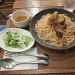 欧風肉料理 バル カフェ トレッチェ - 