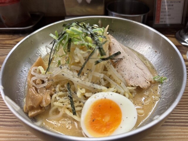 Ganso Maguro Ramen Hon Ten photo 3