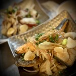 築地魚場 リトル築地場外 - 