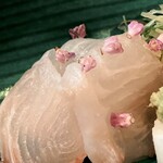 ひろ作 - 目一鯛昆布〆さんでーす。