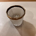 ひろ作 - キンキンに冷えたグラスです。