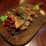 和牛をクラフトビールでたしなむ ミートマフィア - 