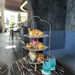 バー＆ラウンジ ディベルティード - 