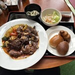 ら・せーぬ - 料理写真:「ガーリックステーキ」¥1.600