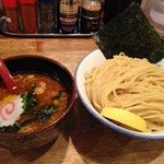 濃厚豚骨醤油ラーメン 太龍軒 - 