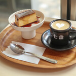 喫茶七番 - プリン & カフェラテ Ｓ☆