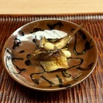 緒方 - 琵琶湖の鮎　揚げた蓮の実