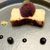 Jose Luis - デザート　バスクチーズケーキ