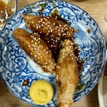 大衆酒場 酒呑んで飯食って蛙之介 - 鶏皮餃子