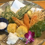 俺ん家　頑バル鶏料理 - 料理写真: