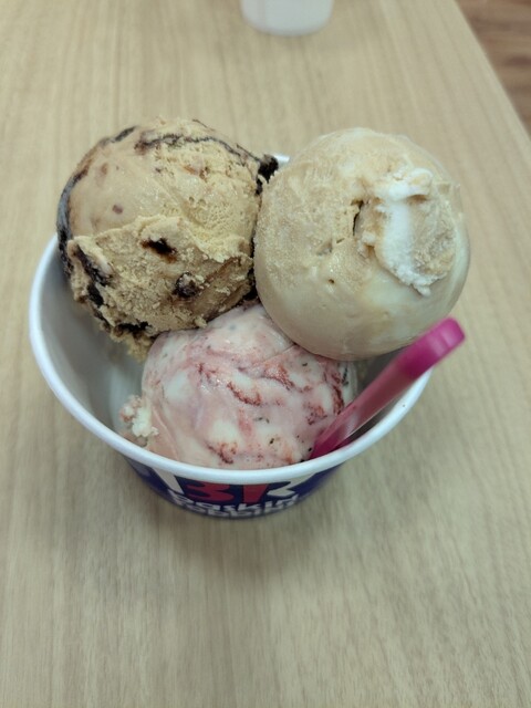 31 Ice cream Ionmoru Hinode Ten