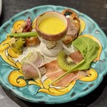 ピッツェリア ブラチェリア チェザリ - 前菜、かぼちゃとバジルの冷製スープ旨し！