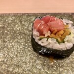 鮨 ひろ海 - トロタク巻