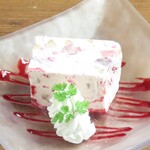 NEO‐SNAPPER　CARNAVAL - ミックスベリーカッサータ