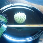 加賀屋 - チェックイン後に出る和菓子