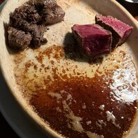 カルネジーオ イースト - 