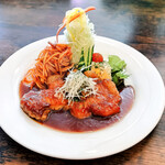 洋食 Grazie - 料理写真:讃岐夢豚のポークジンジャー（皿）