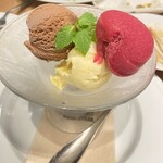 マロリーポークステーキ&カフェ - 
