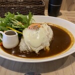 贈り物専門店 ハリカ - サラダドレッシングがカレールーに浸ってる…。
