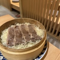 豚しゃぶ せいろ蒸し 豚匠 なんば邸 - 