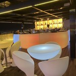 TOP OF HANOI - 内観