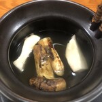 魚楽 - 松茸の土瓶蒸し