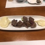 魚楽 - 牛ヒレ炙り