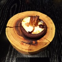 ラ・ボンヌターブル - 