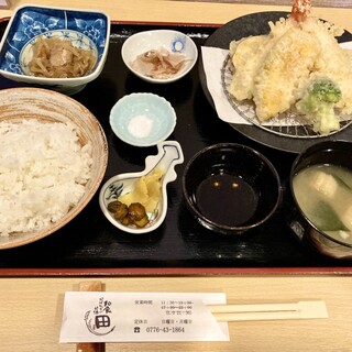 和食 おばんざい お酒 田_0