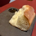 サーラ・マンジェ・ドゥ・クール  - 