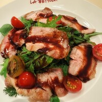  ラ･ベットラ･ダ･オチアイ イケブクロ - 秀味豚のタリアータ