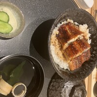 うなぎ四代目菊川 東京駅黒塀横丁店 - 