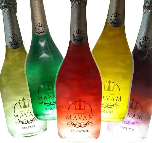 Wanwan Cafe Bar photo 2