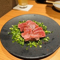 YAKINIKU BON'S - 