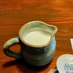 珈琲館 サルビア - アイスコーヒー（ブレンド）に付いてきたミルク