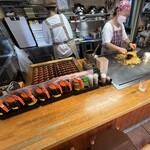 お好み焼き&たこ焼 ヴィヴィ - さまざまな味が楽しめる豊富な種類のソース