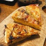 橘屋 - 手前からきんぴら、大葉と鶏肉、キッシュロレーヌ