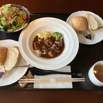 TDK歴史みらい館 - 食べる前からパンのおかわり