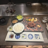 大阪鉄板焼き 神戸牛 TATARA - 