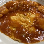 香苑 - 下から出てきた。見えないのに渦状にしてある