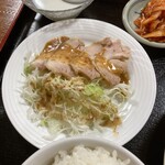 香苑 - 棒棒鶏。鶏チャーシューみたい。