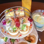 ボンボヤージュ - 