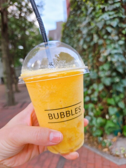 バブルス （BUBBLES） - 青山一丁目/ジューススタンド | 食べログ