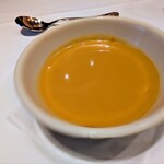 ベンジャミンステーキハウス - コーンスープ濃厚で美味しい