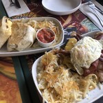 Cheeseburger In Paradise - ハッシュポテトがとっても嬉しい