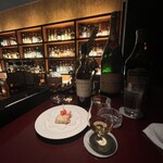 バー ディヴァイン - 