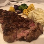Hy's STEAKHOUSE - 美味しくて驚きました
