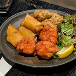 だい人 - 揚げ物盛合せ